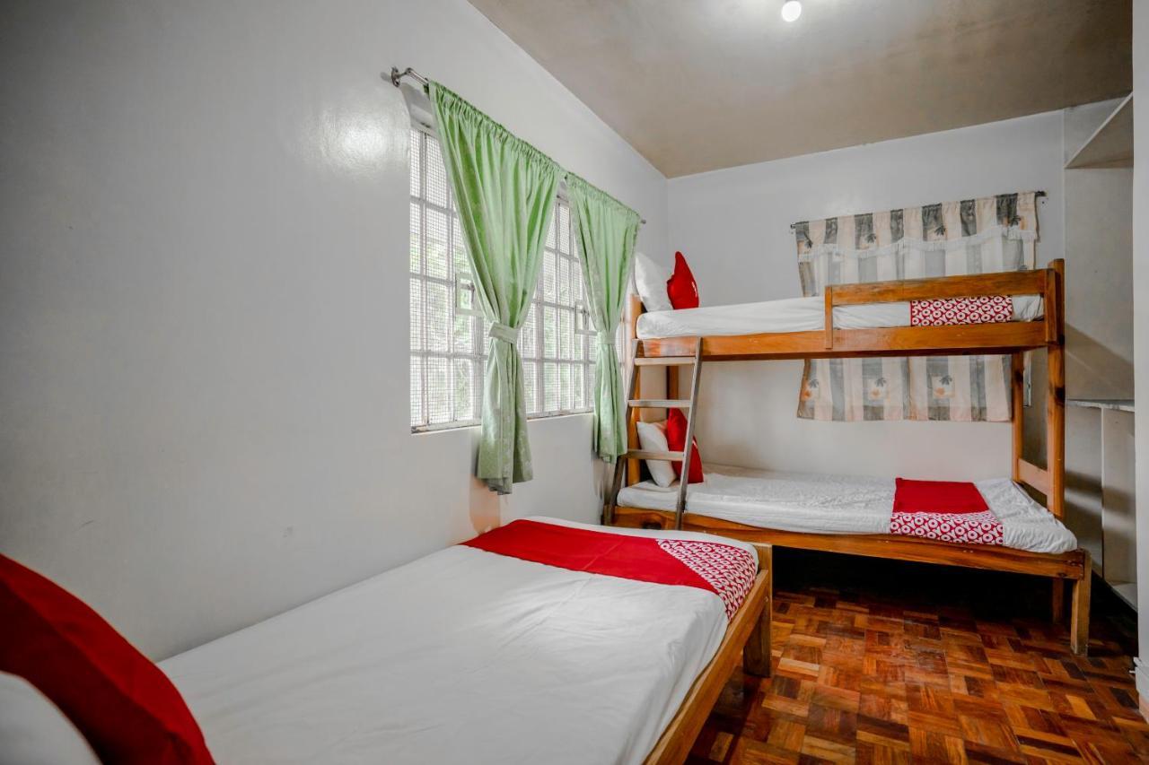 Oyo 760 Tiptop Vacation Homes Baguio City Kültér fotó