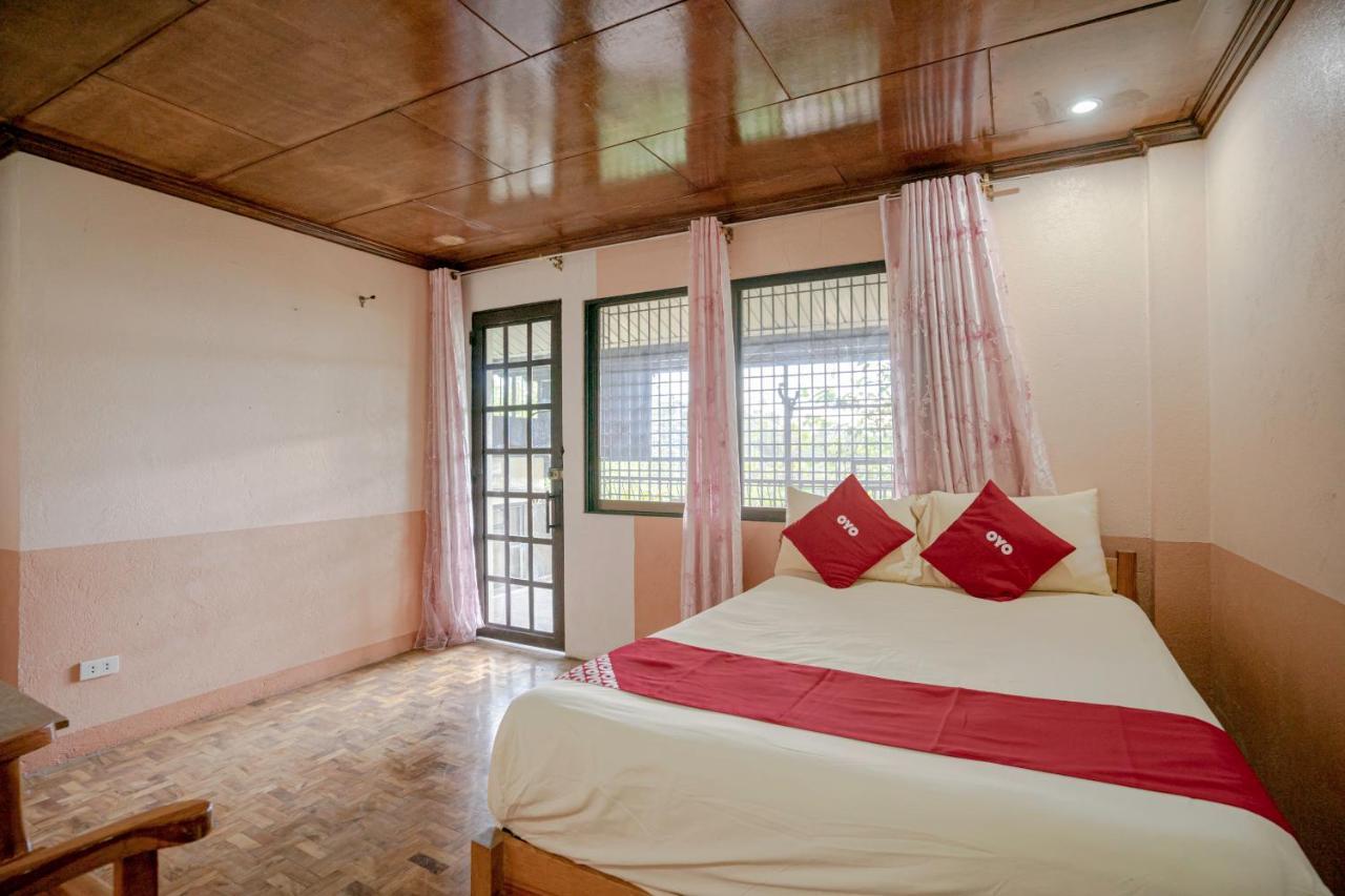 Oyo 760 Tiptop Vacation Homes Baguio City Kültér fotó
