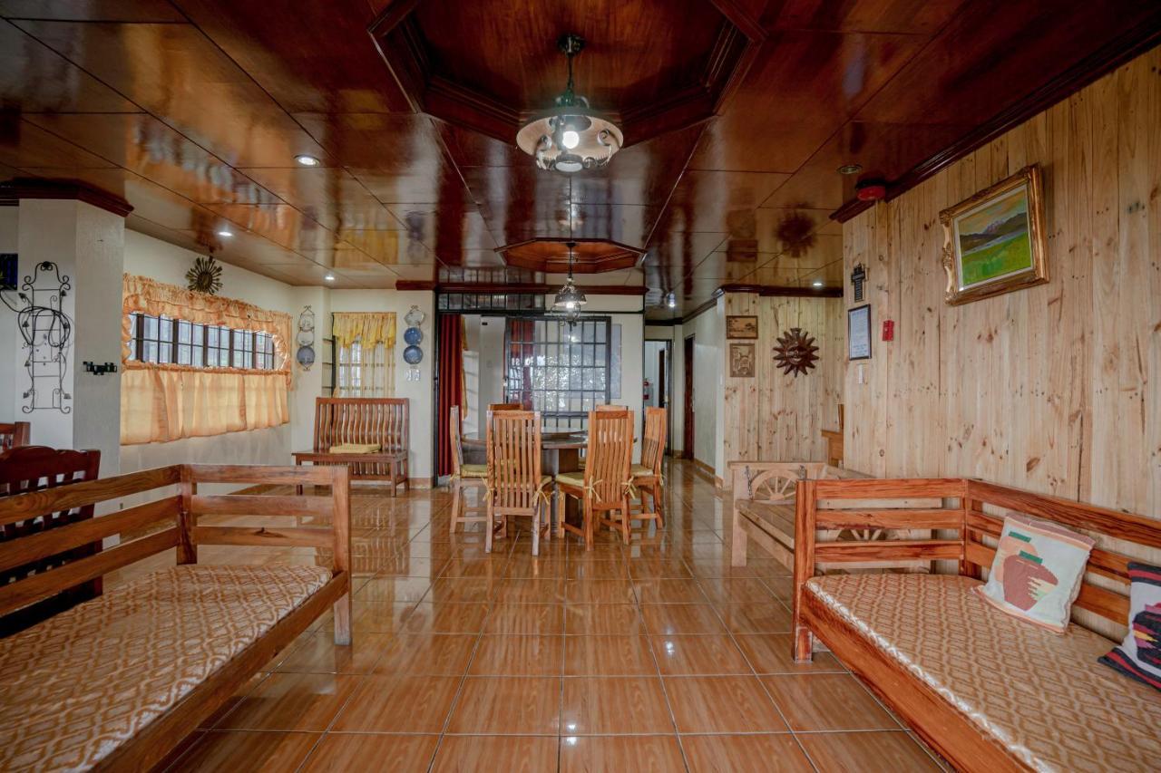 Oyo 760 Tiptop Vacation Homes Baguio City Kültér fotó