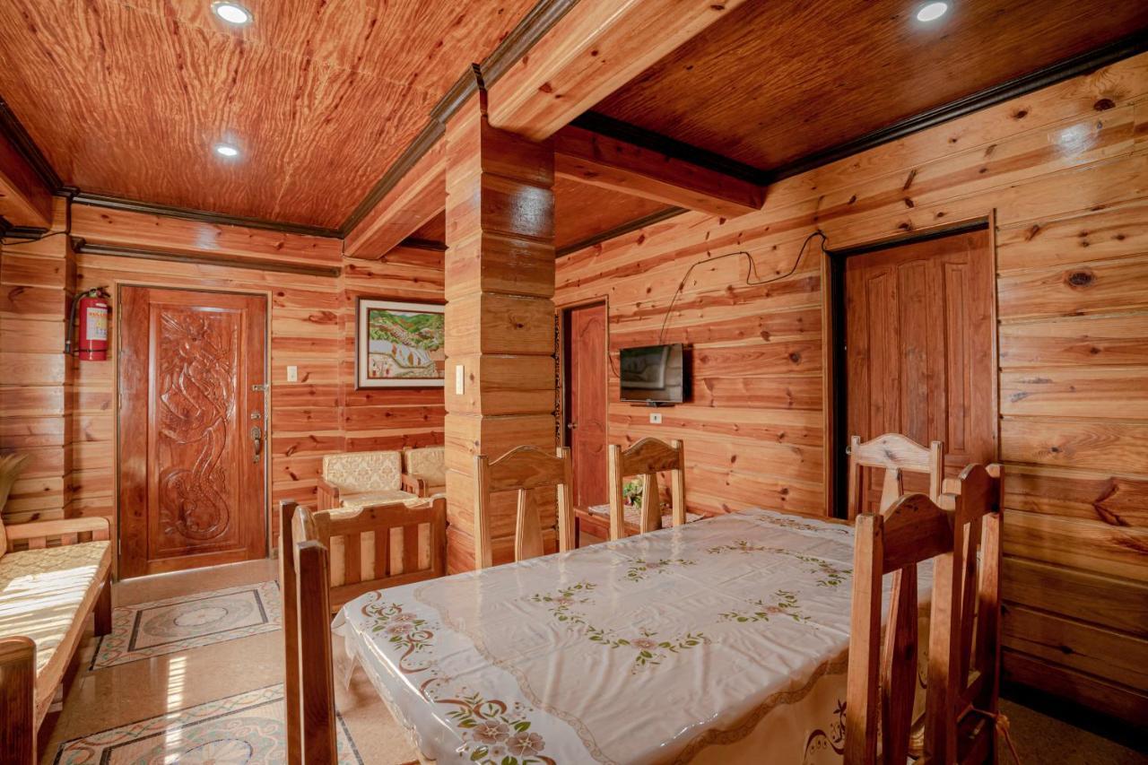 Oyo 760 Tiptop Vacation Homes Baguio City Kültér fotó